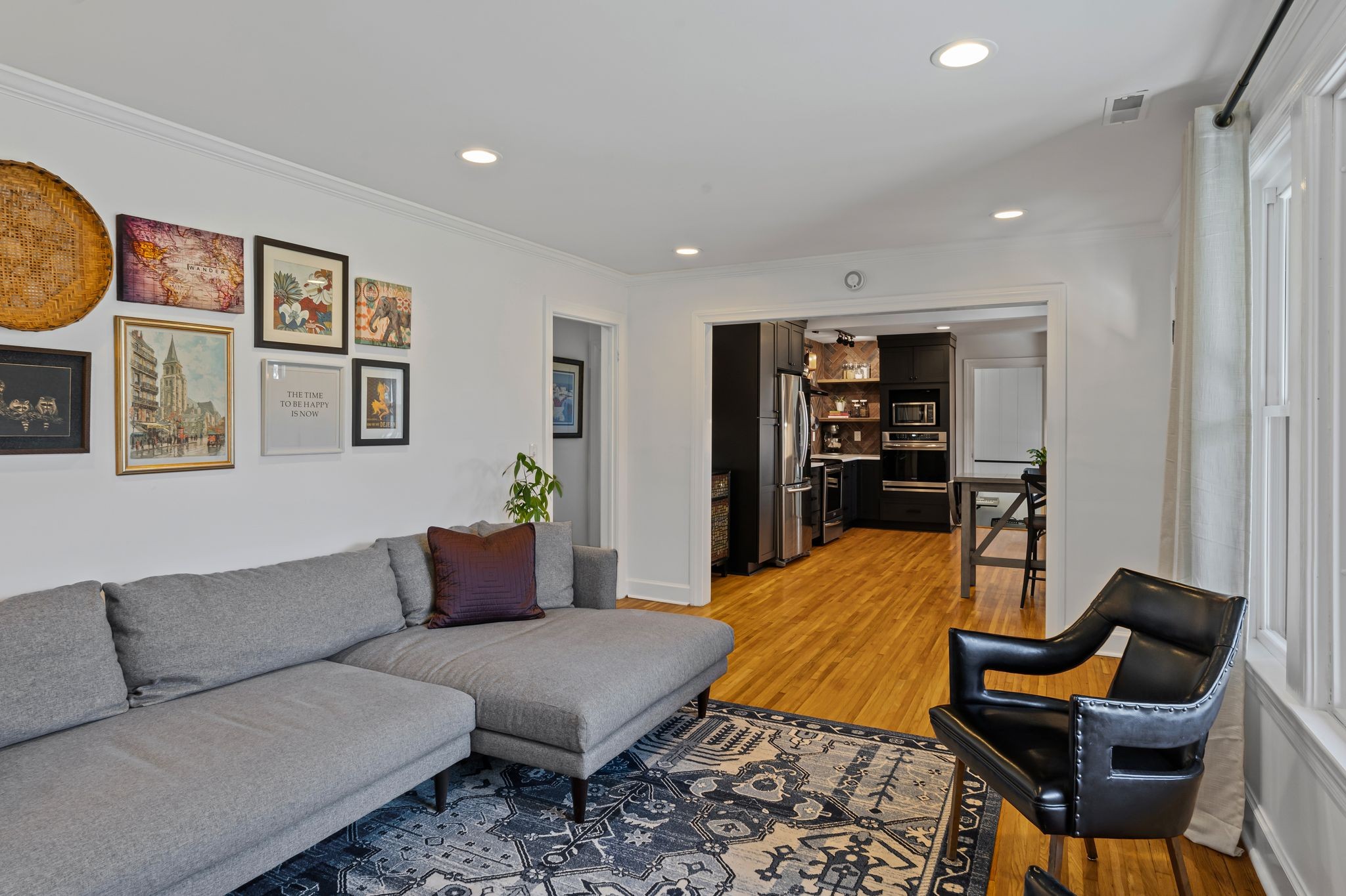 2015 Riverwood Dr