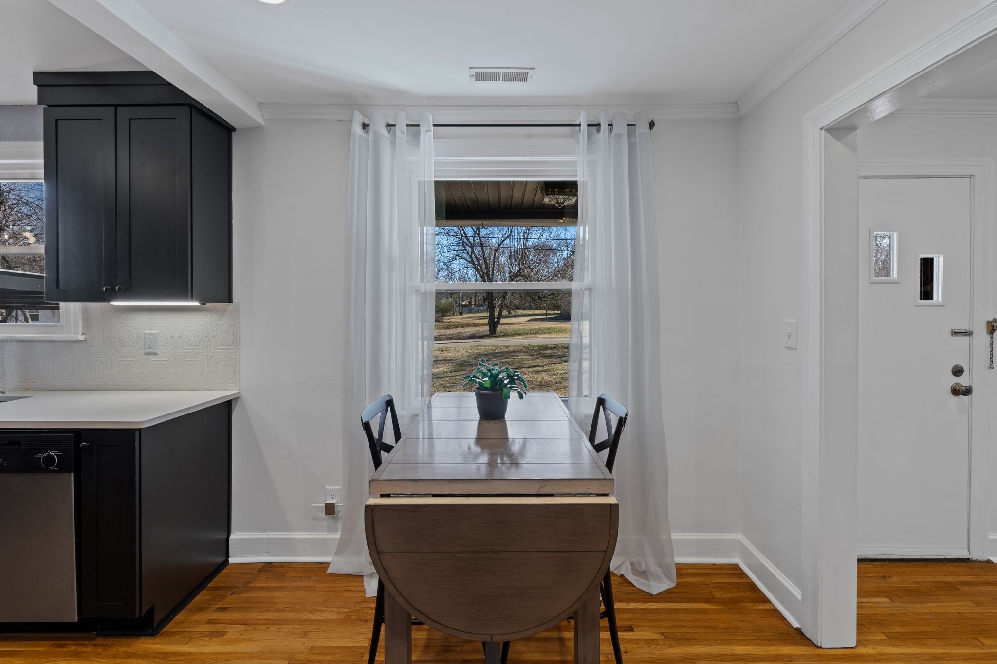 2015 Riverwood Dr