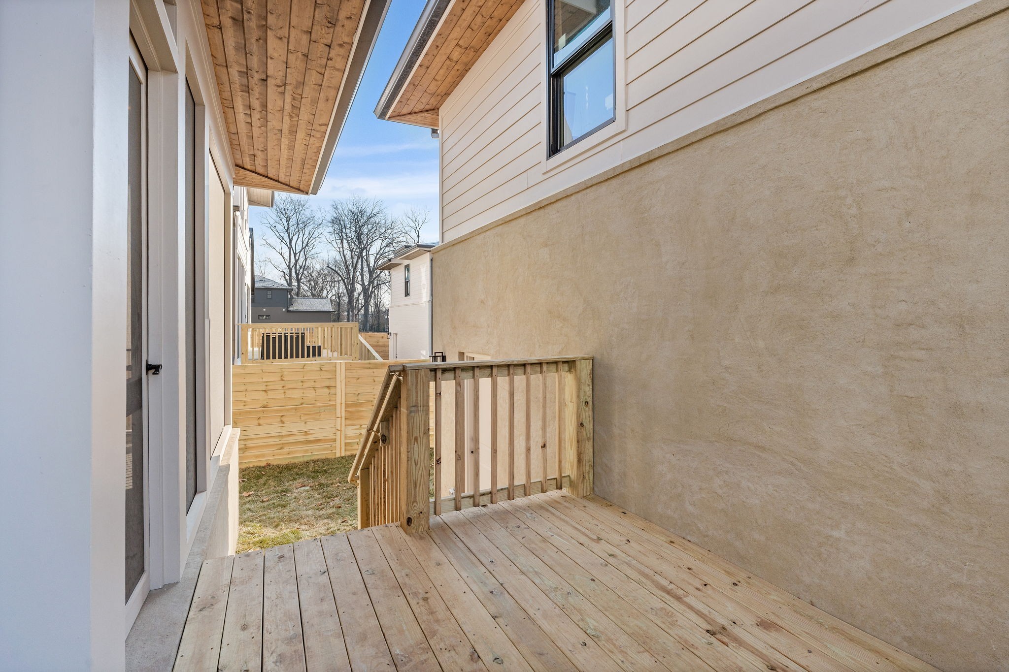 919B Kirkwood Ave