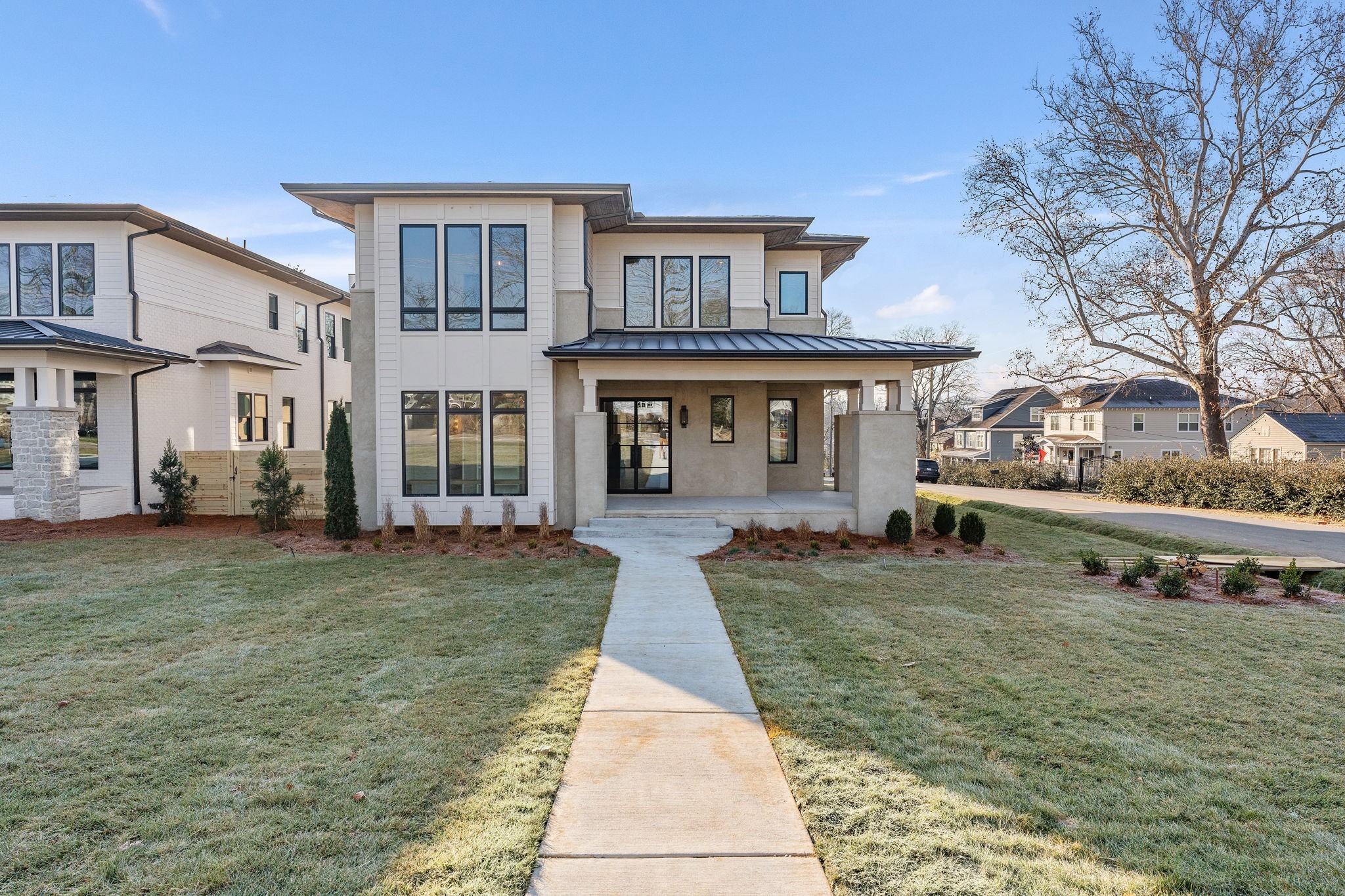 919B Kirkwood Ave