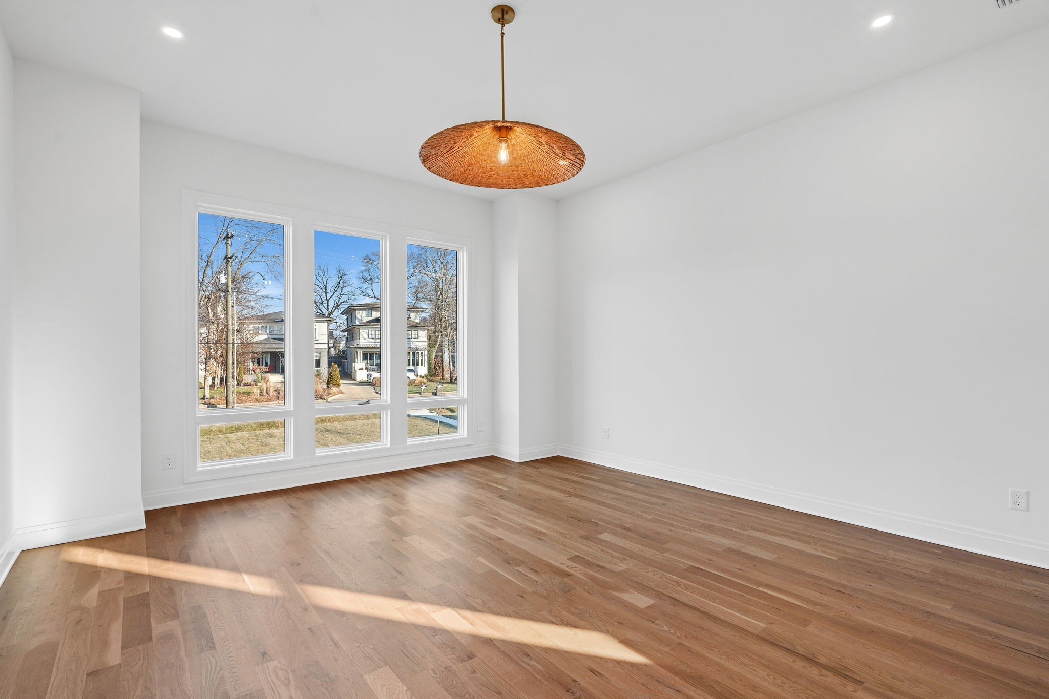 919B Kirkwood Ave