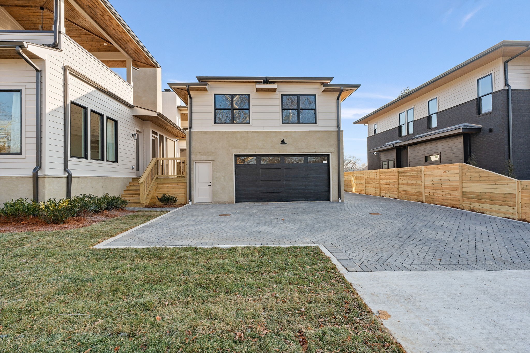 919B Kirkwood Ave