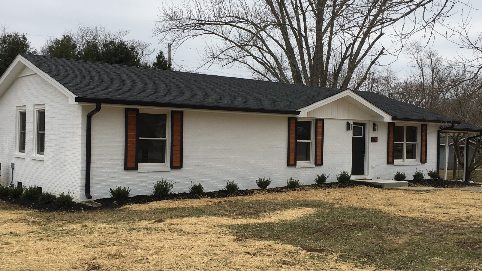 817 Fairlane Circle