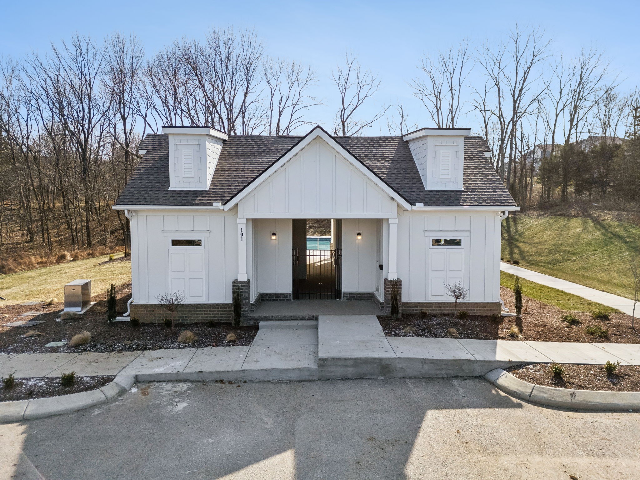 170 Dale Dr
