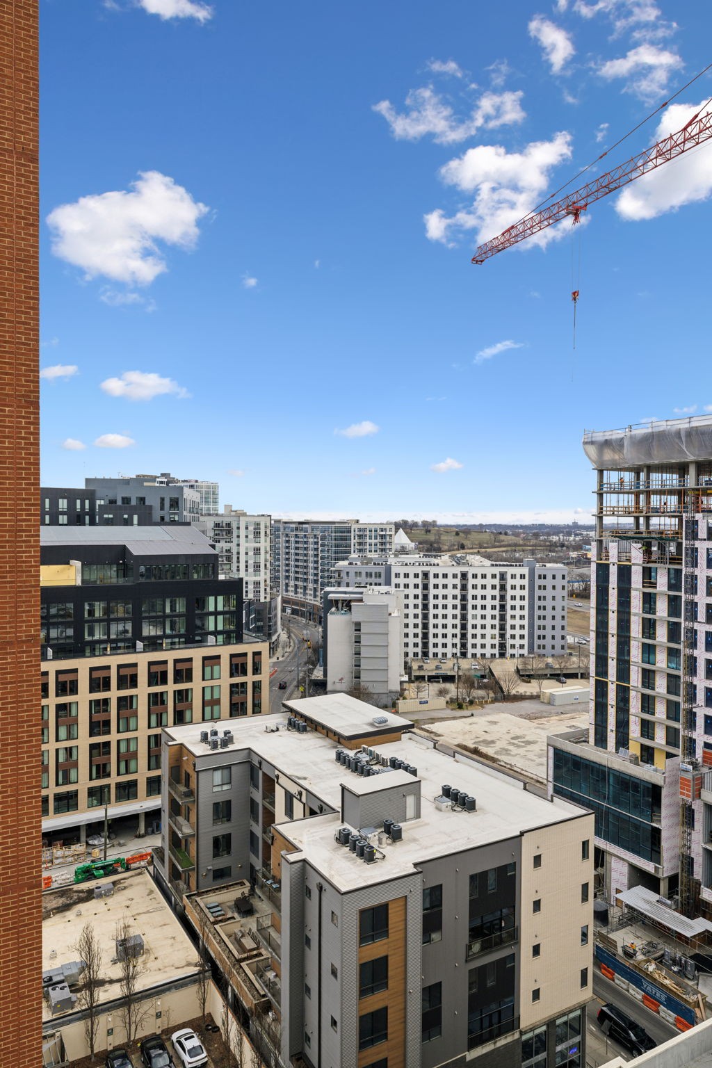 600 12th Ave, S Unit: 1712