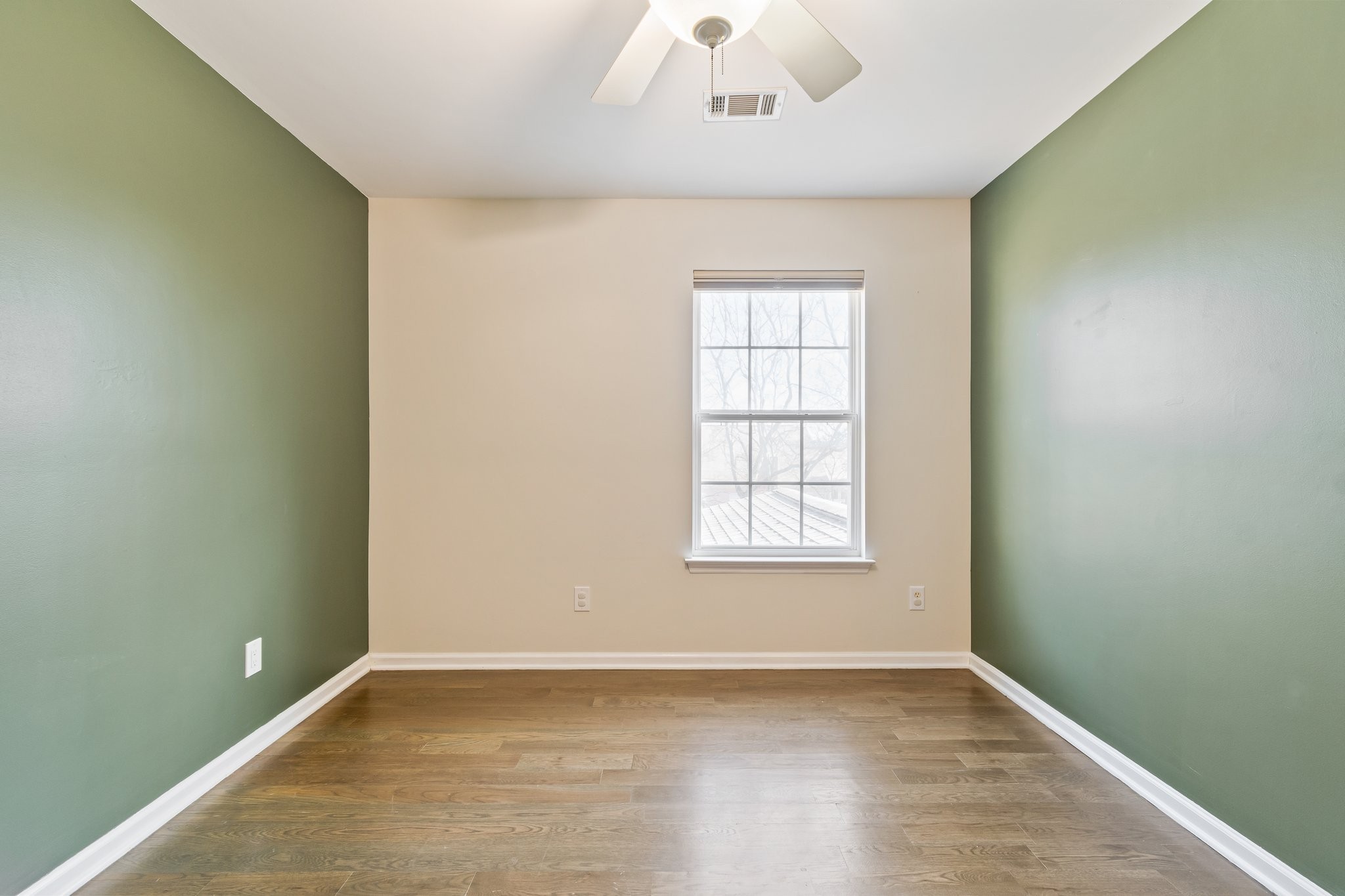 222 Lighthouse Ter