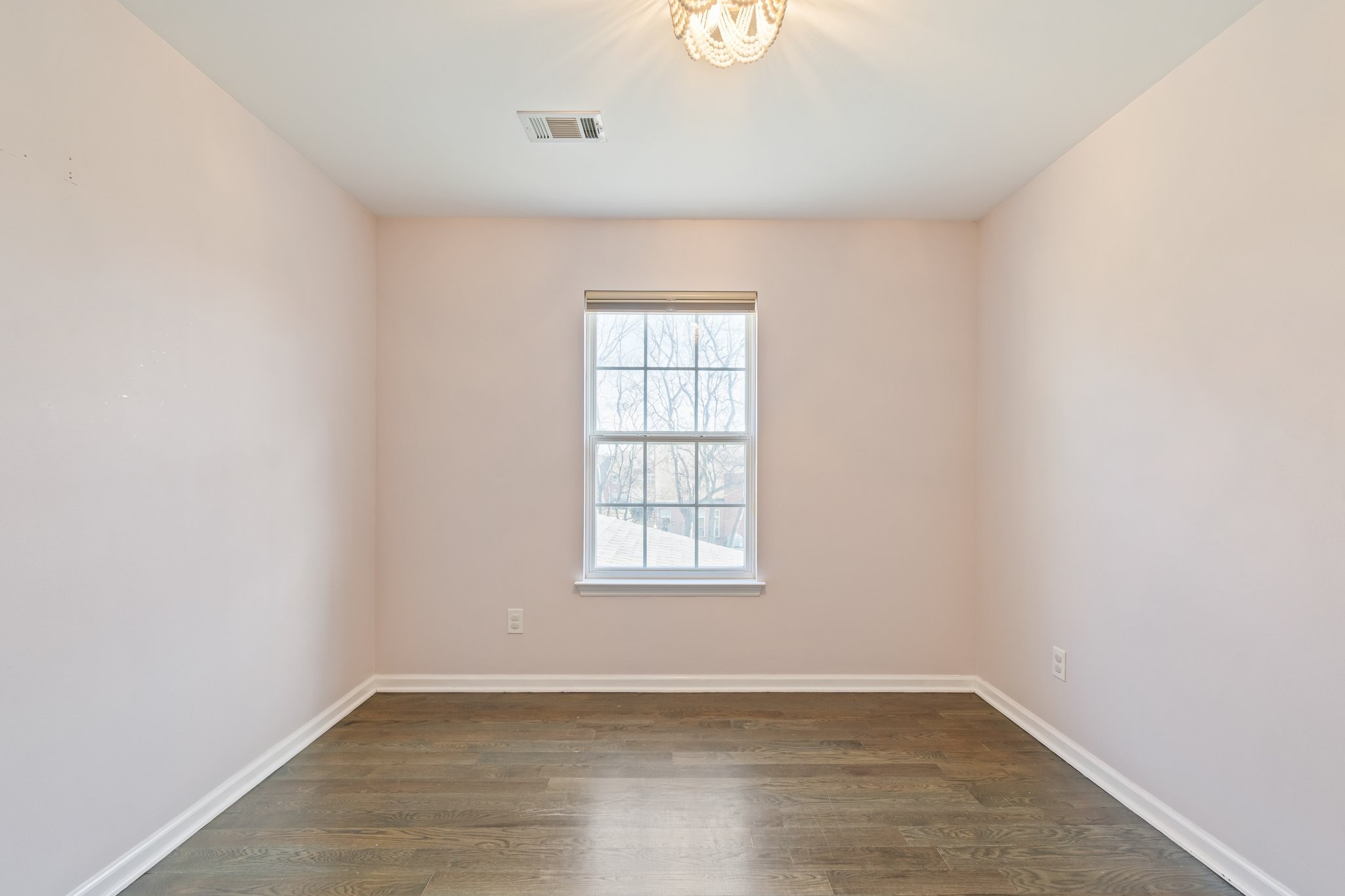 222 Lighthouse Ter