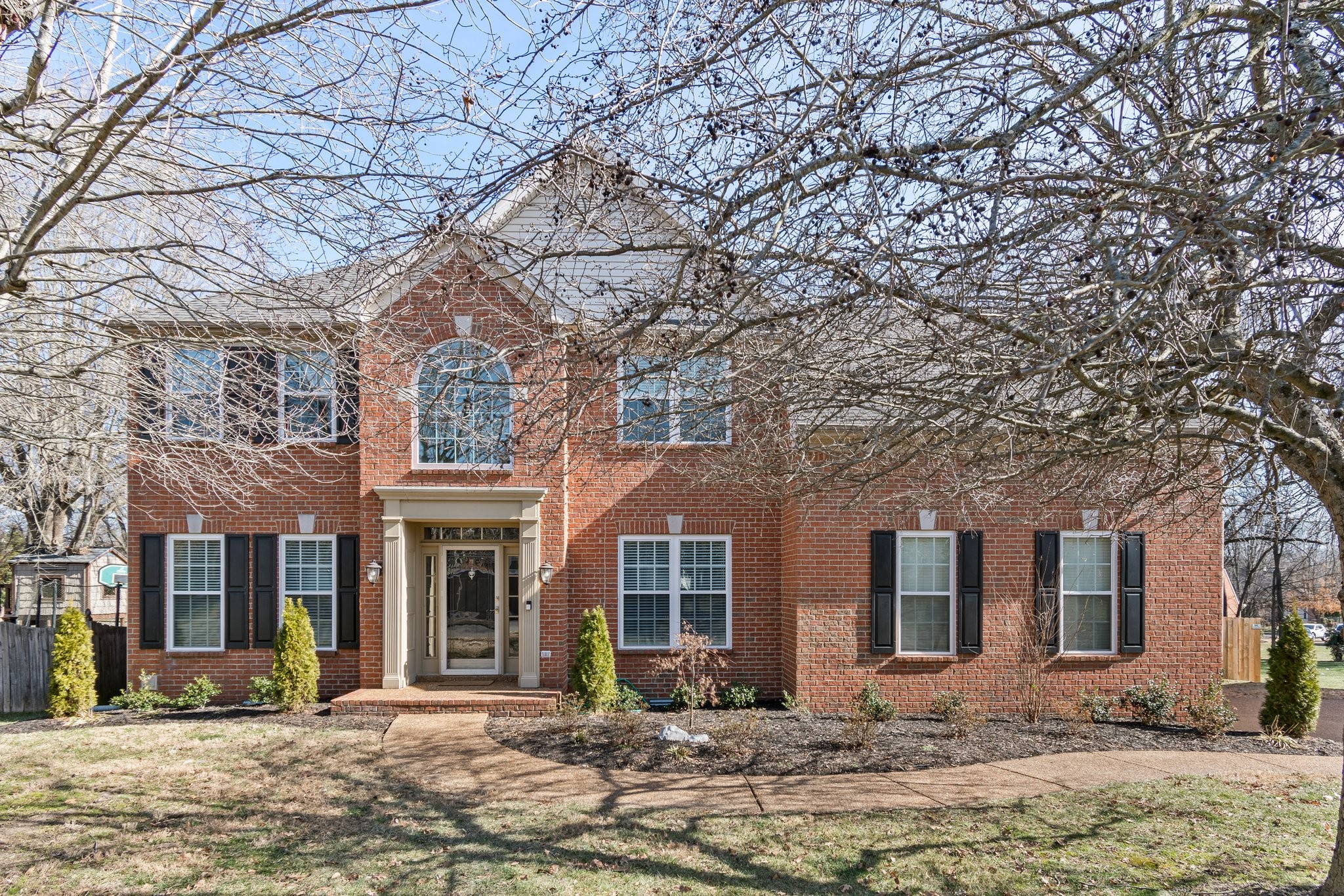 222 Lighthouse Ter