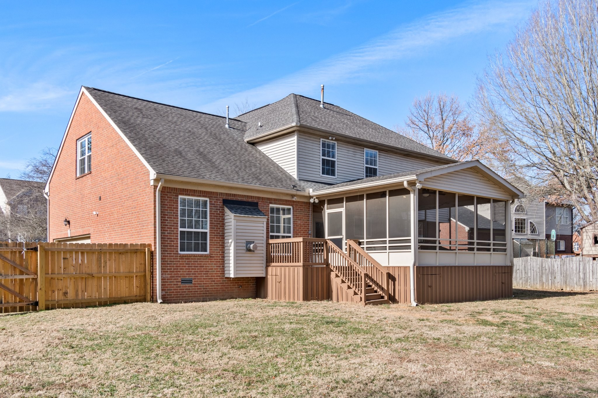 222 Lighthouse Ter