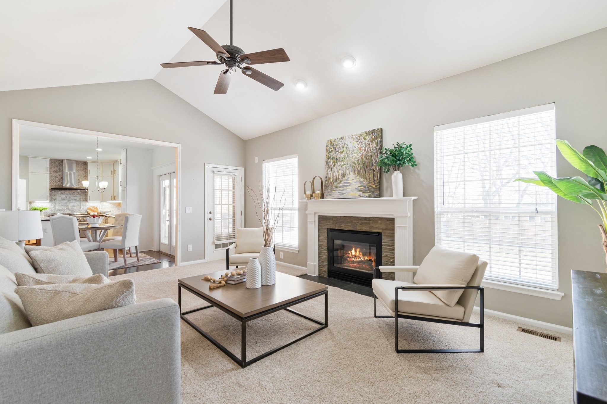 222 Lighthouse Ter
