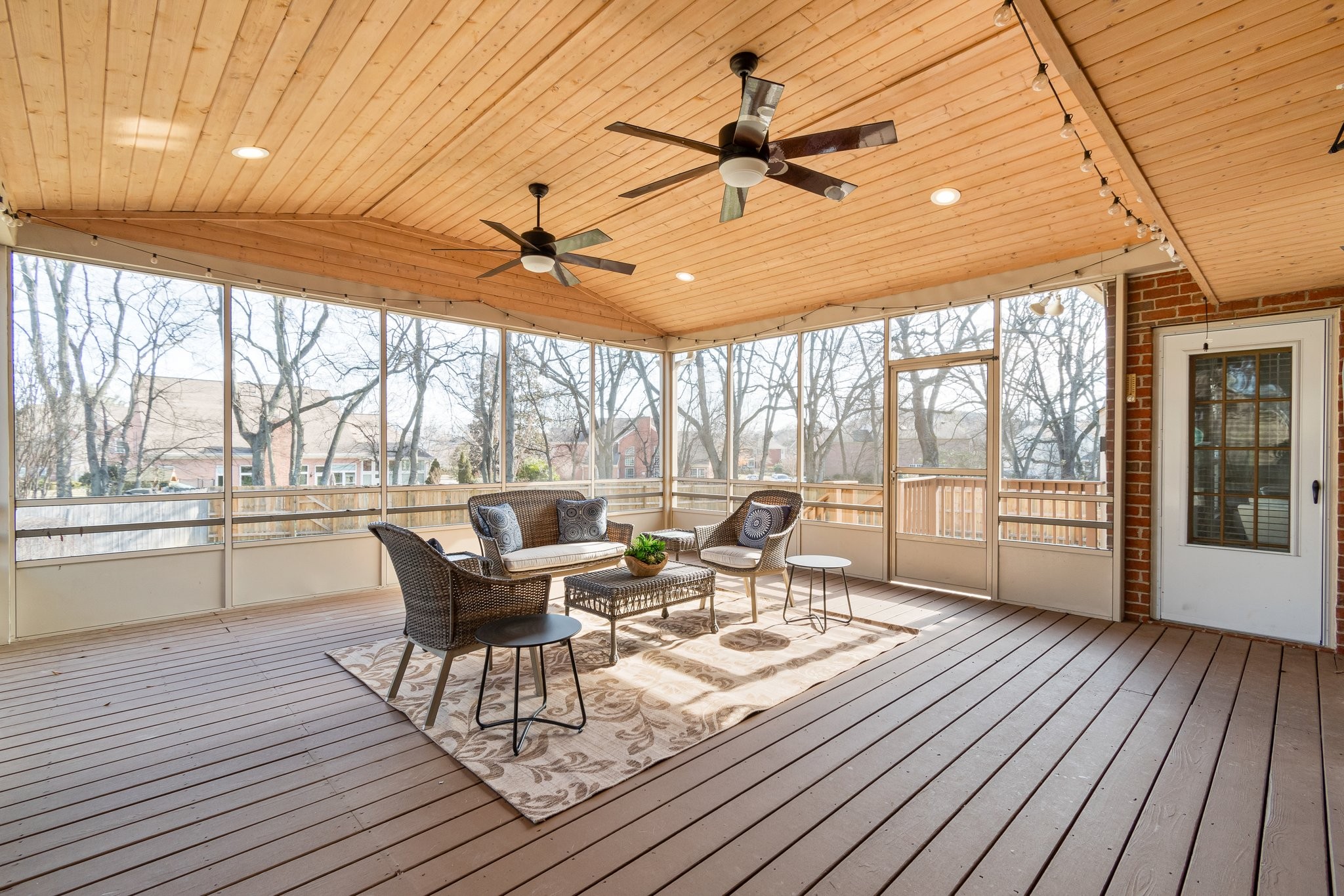 222 Lighthouse Ter