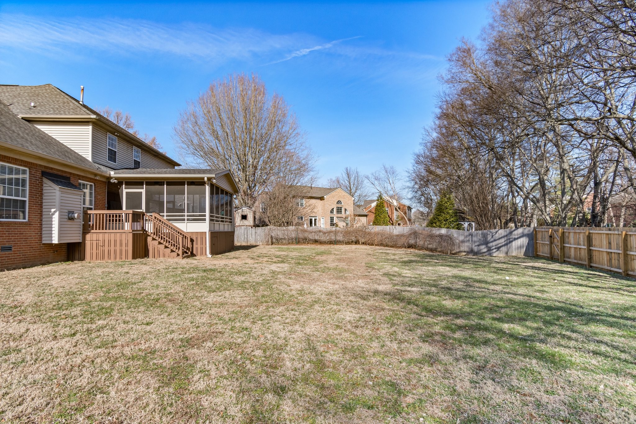 222 Lighthouse Ter