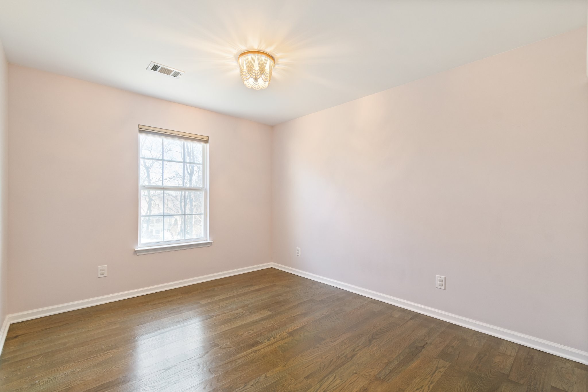 222 Lighthouse Ter