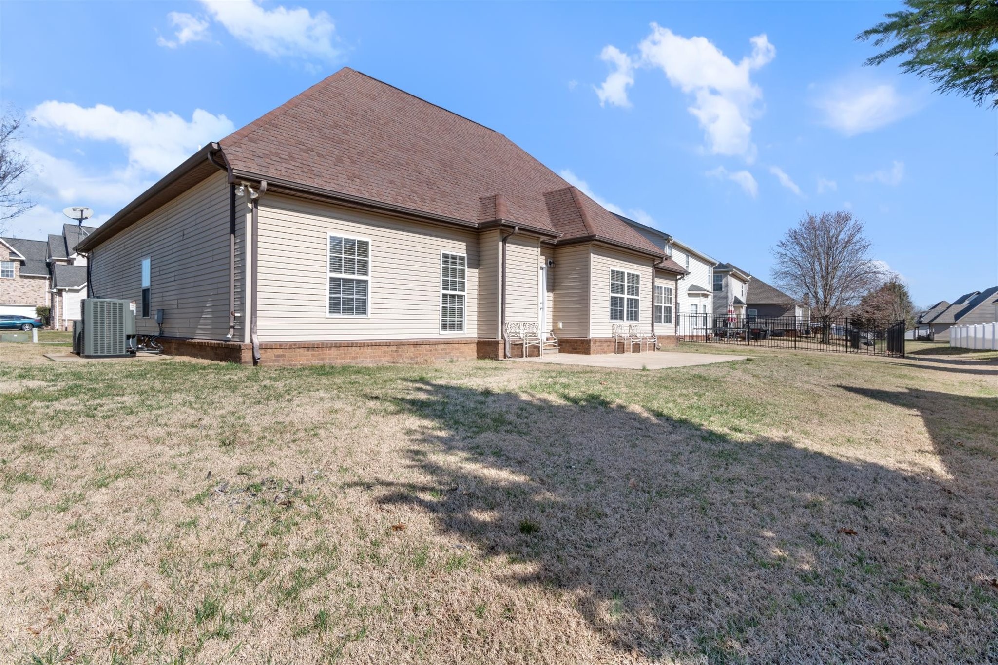 5429 Sabin Ct