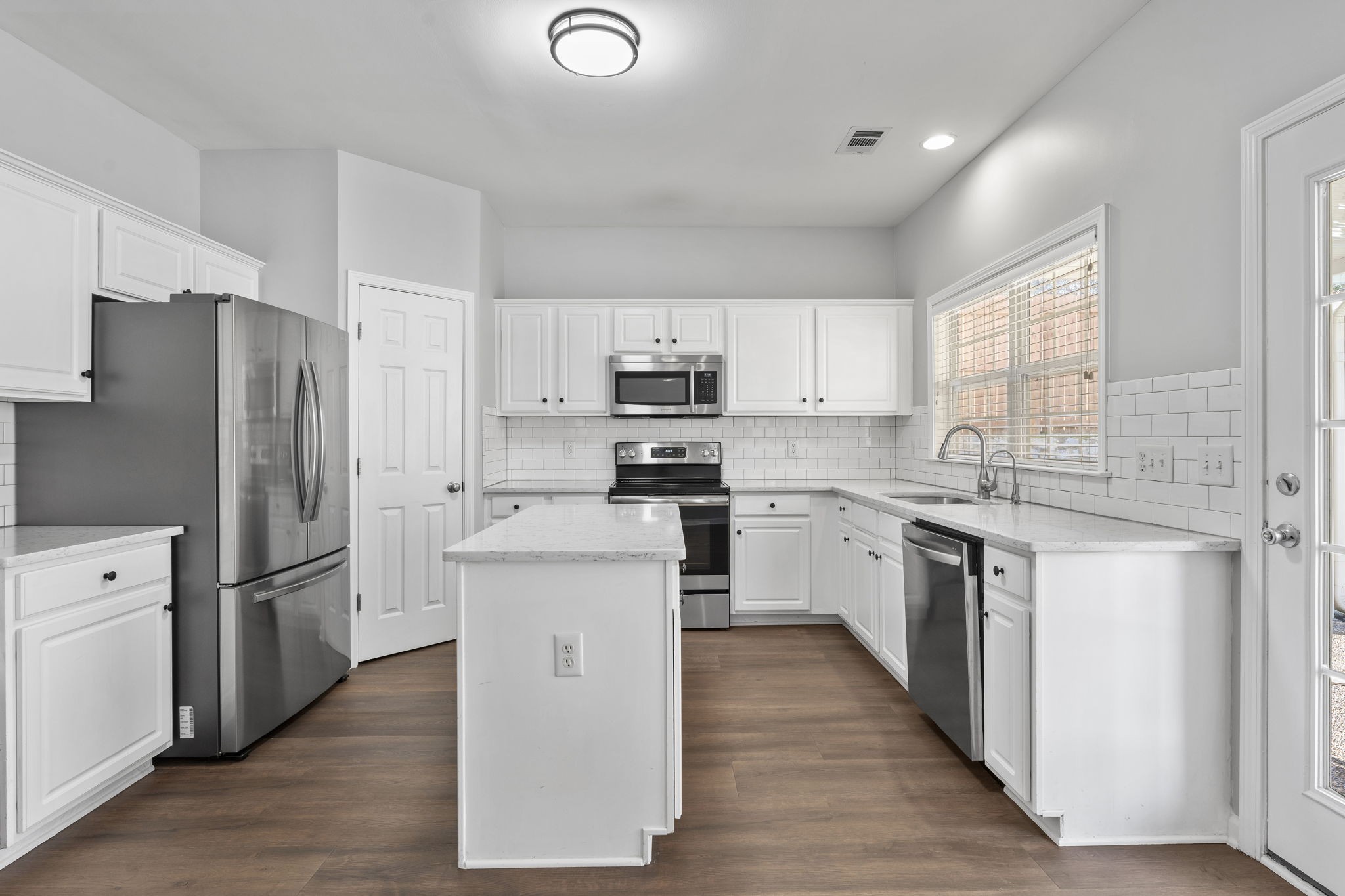 5901 Westheimer Dr