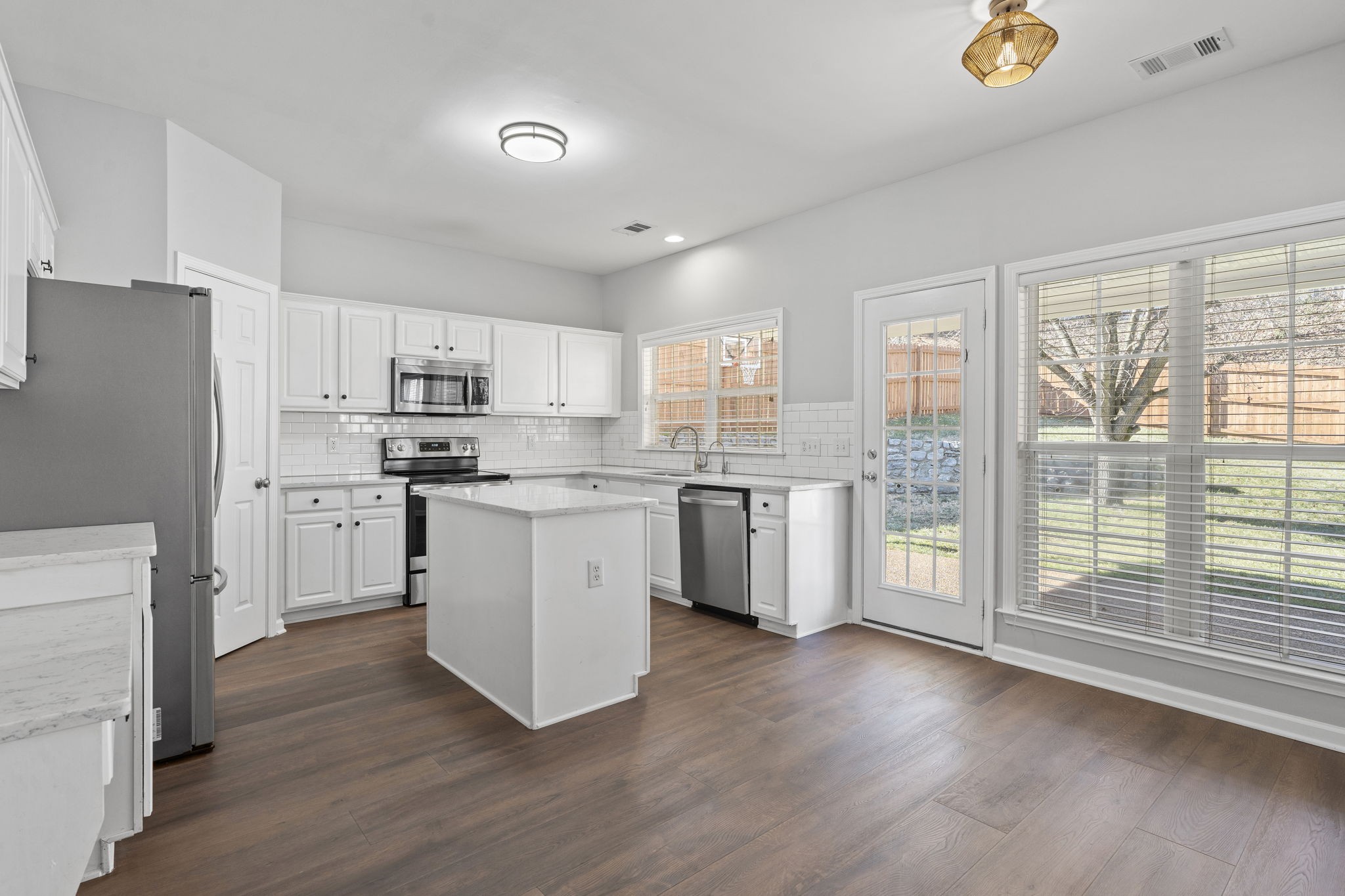 5901 Westheimer Dr