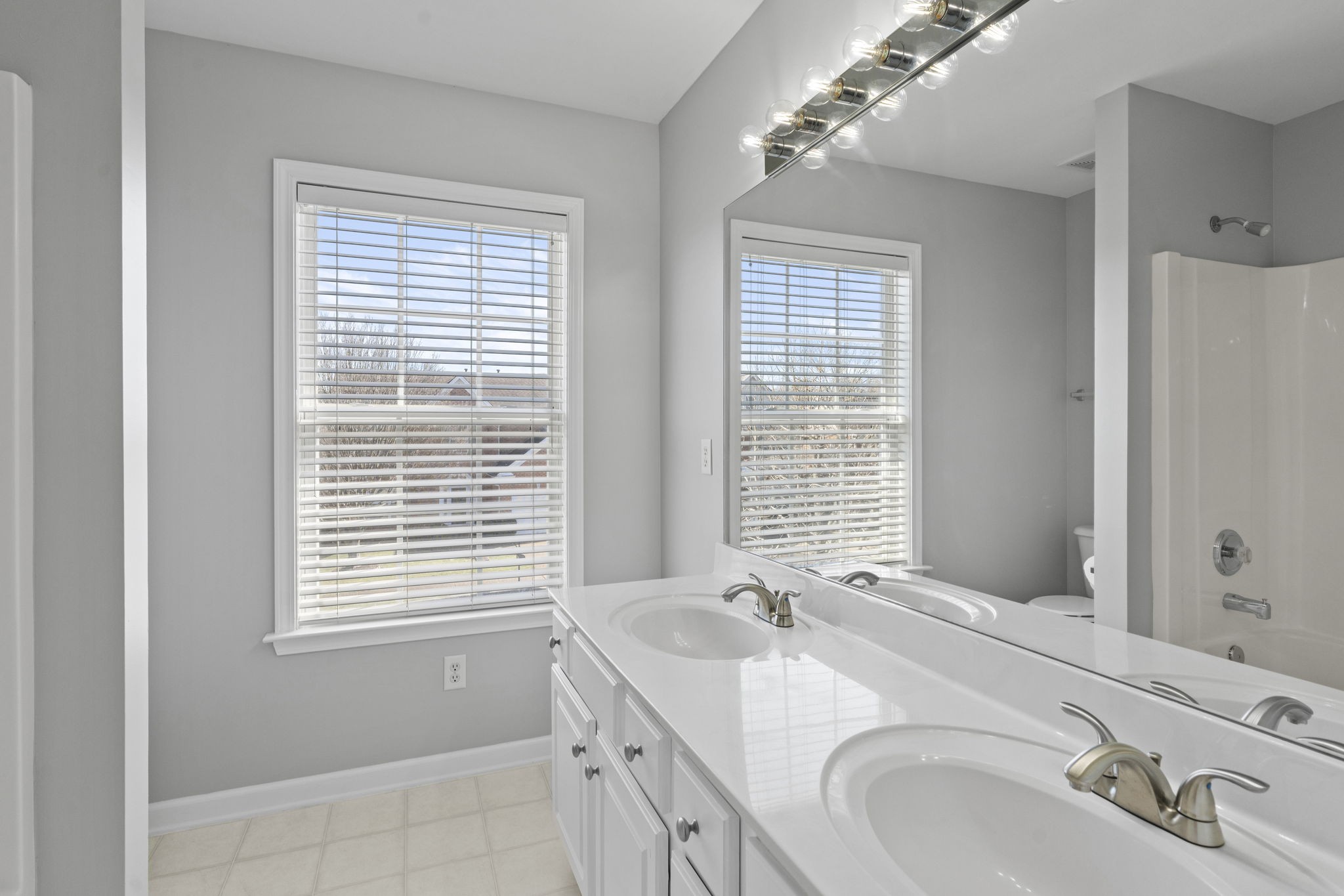 5901 Westheimer Dr