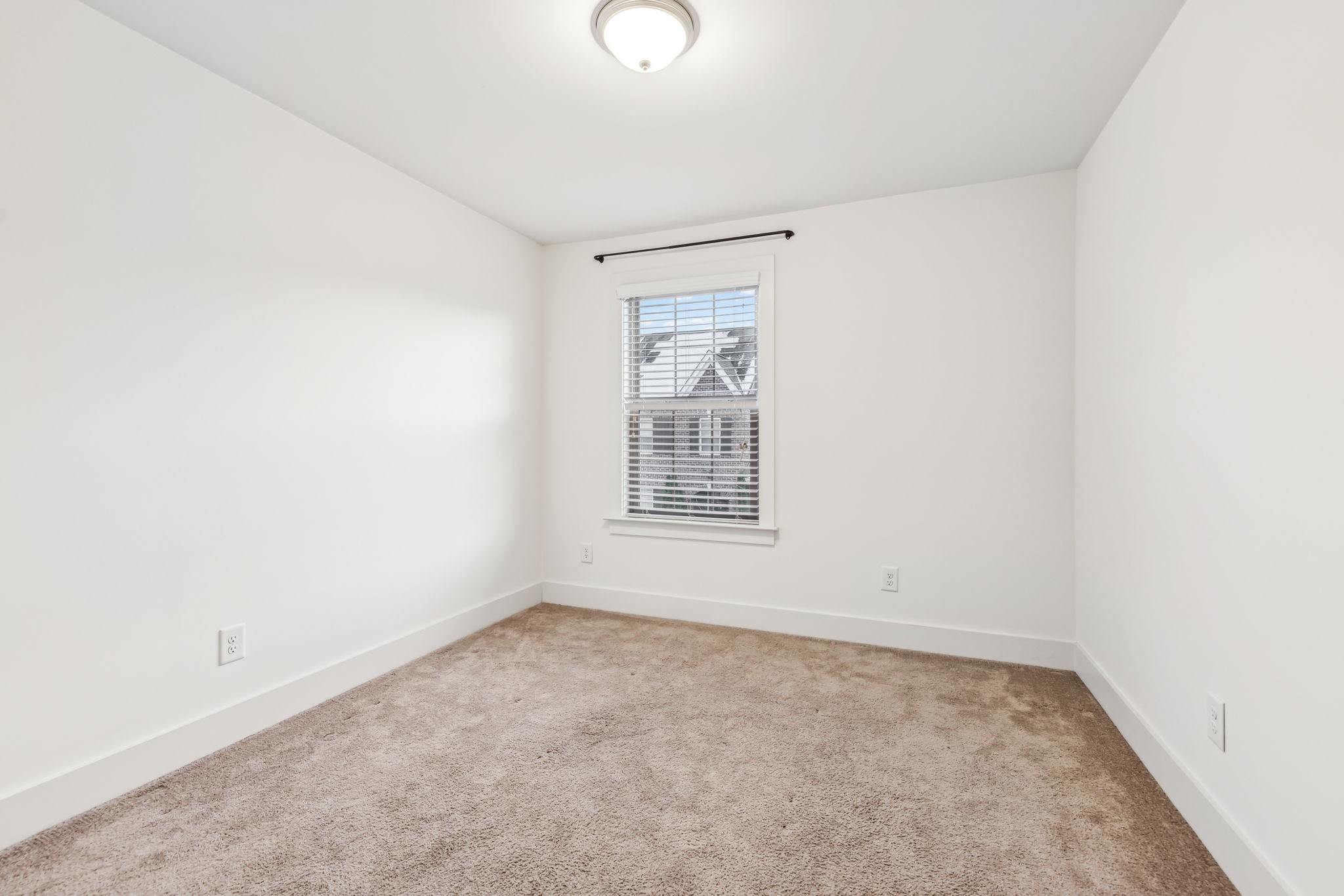 540 Vintage Green Ln