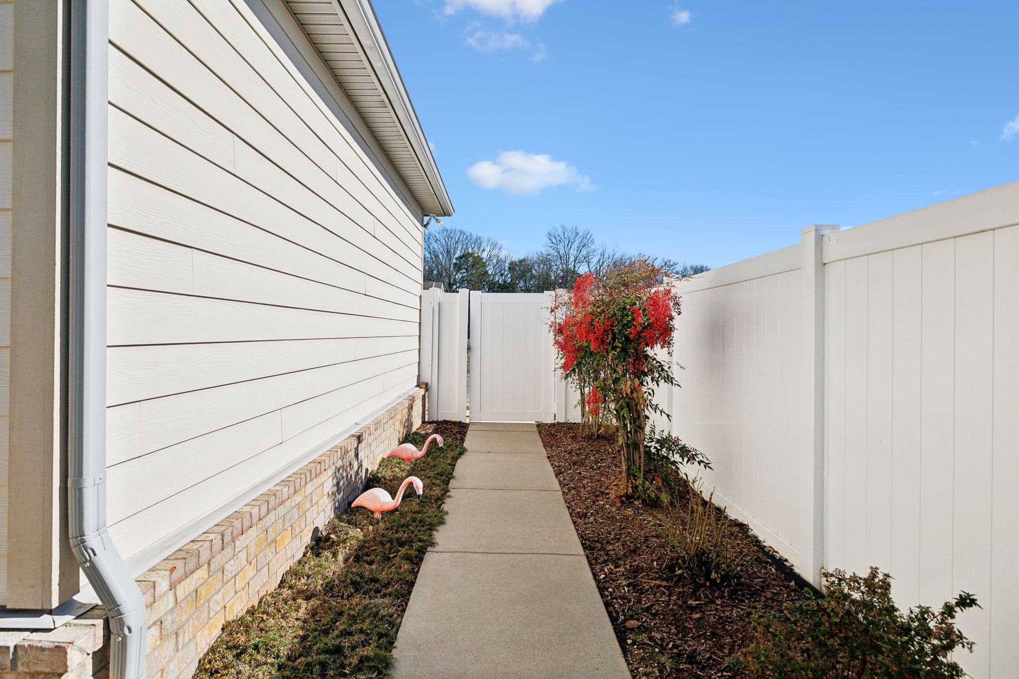 2295 Cason Lane