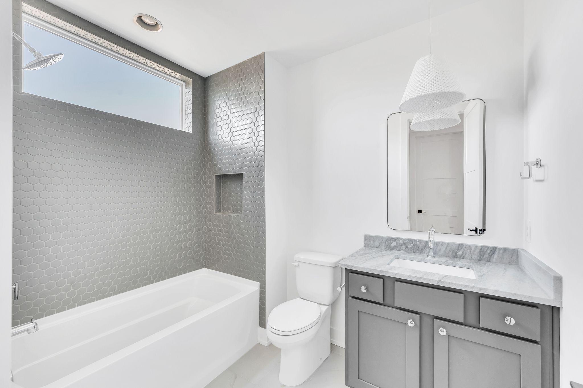 16 Willis St Unit: A