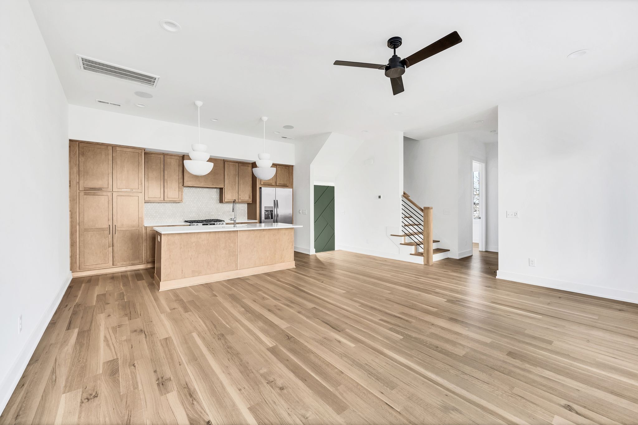 16 Willis St Unit: A