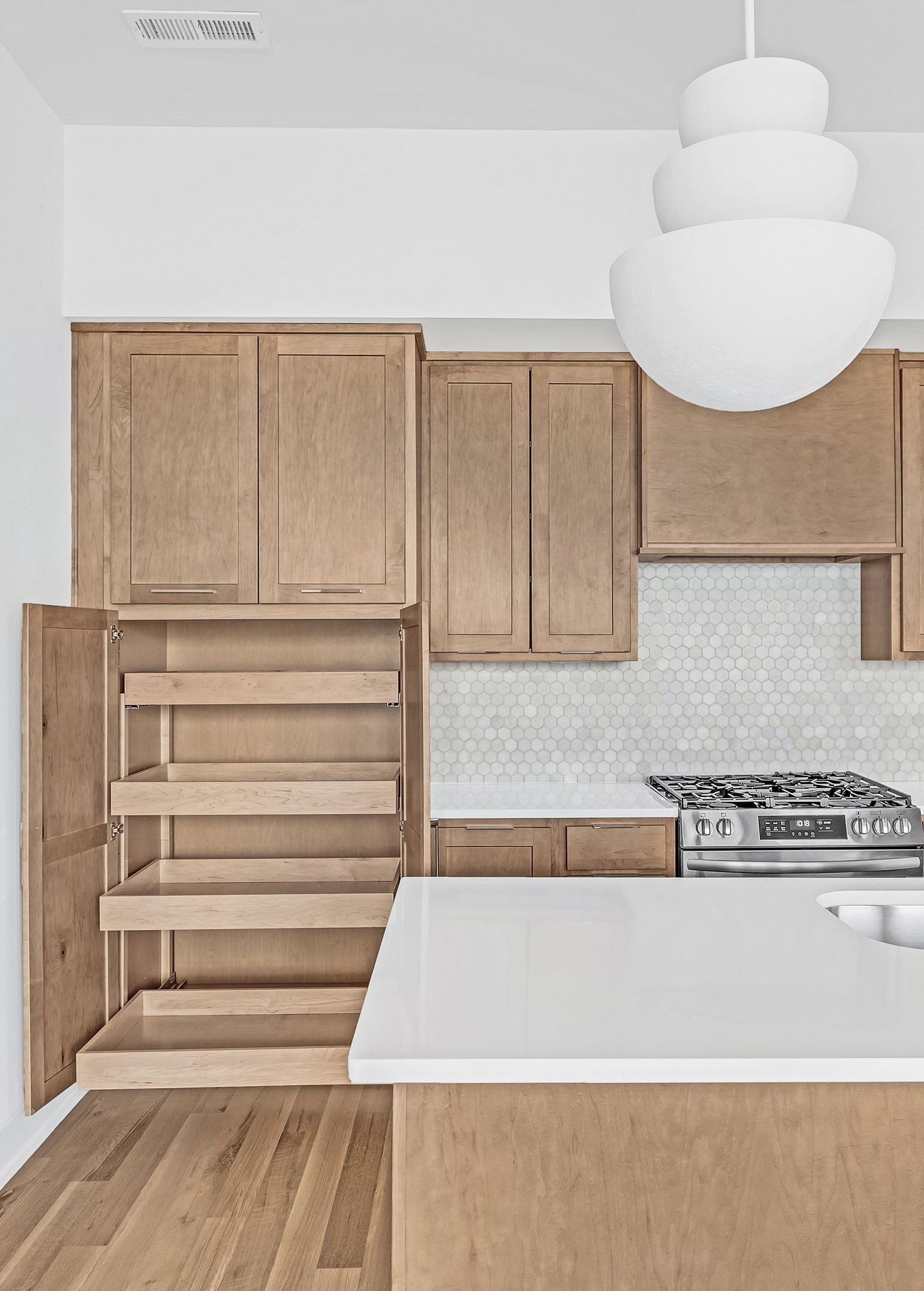 16 Willis St Unit: A