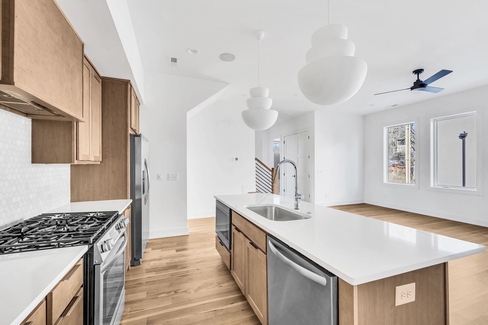 16 Willis St Unit: A