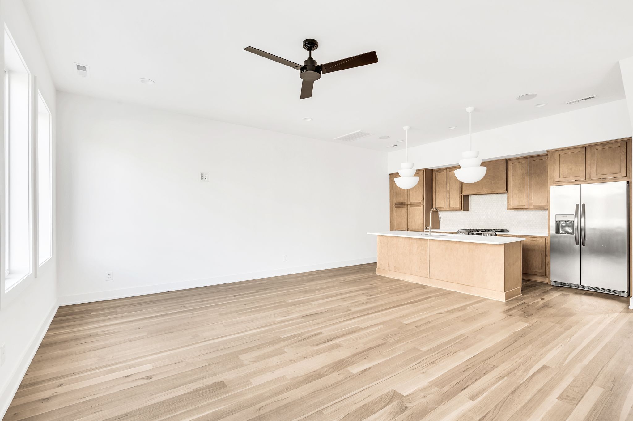 16 Willis St Unit: A