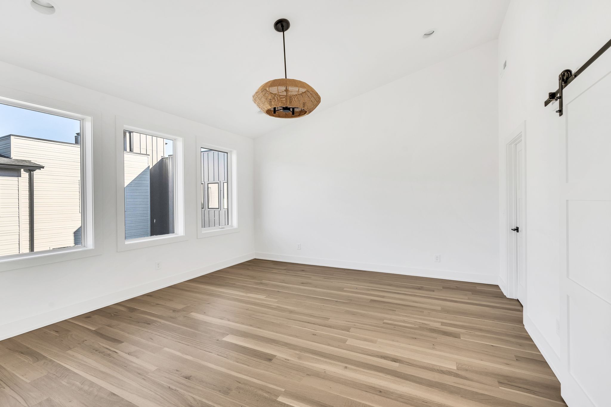 16 Willis St Unit: A