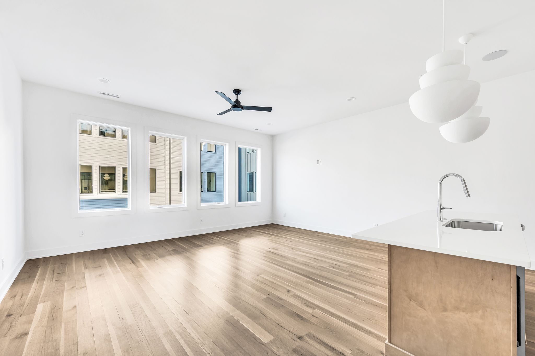 16 Willis St Unit: A