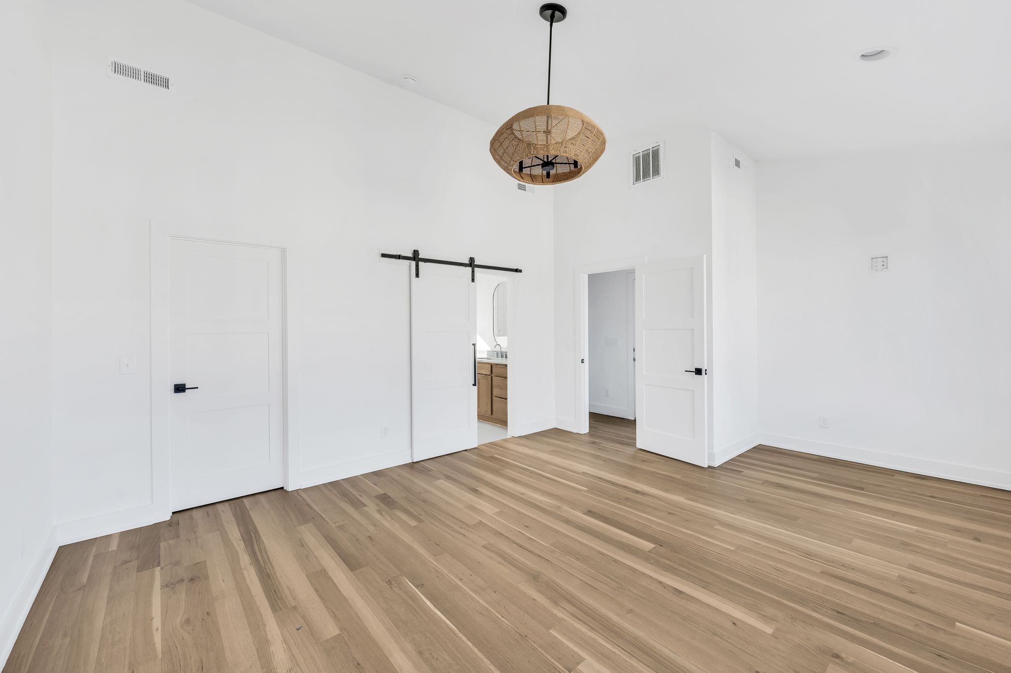 16 Willis St Unit: A