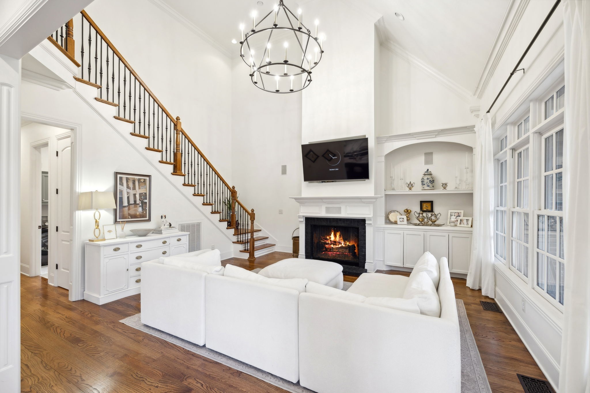 2404 Durham Manor Dr