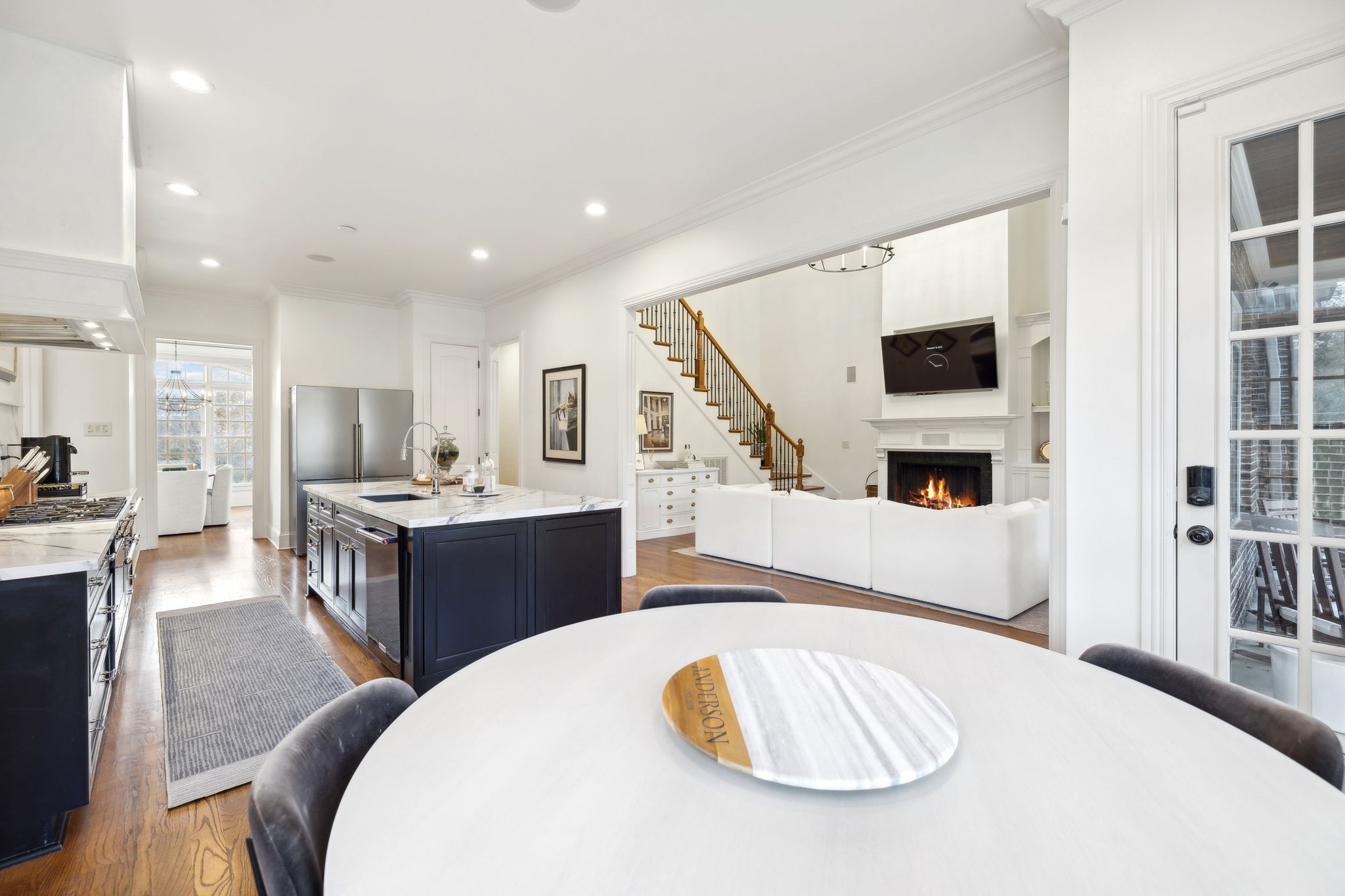 2404 Durham Manor Dr
