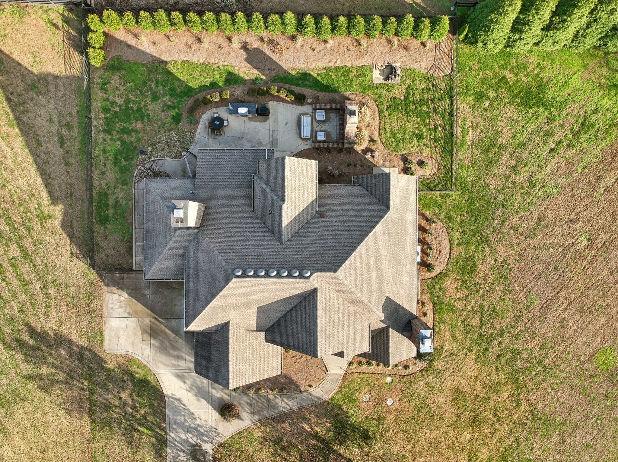 2404 Durham Manor Dr
