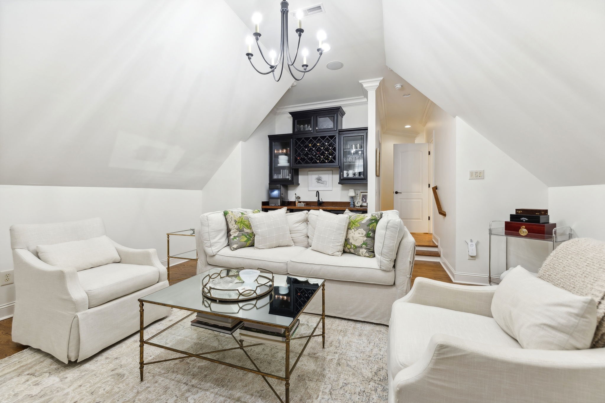 2404 Durham Manor Dr