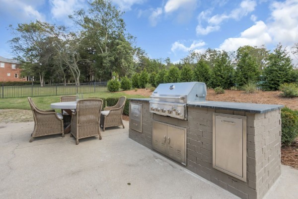 2404 Durham Manor Dr