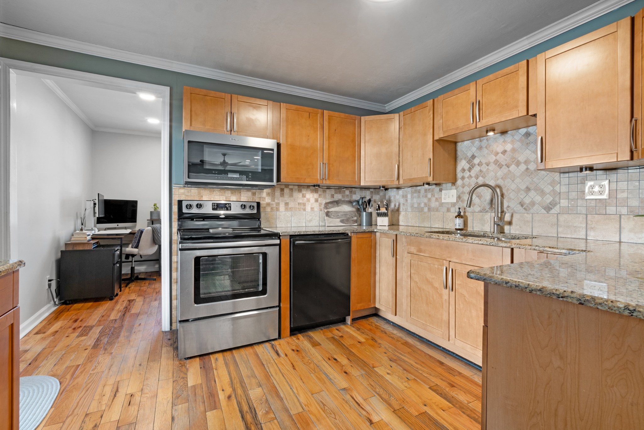 508 Village Ct