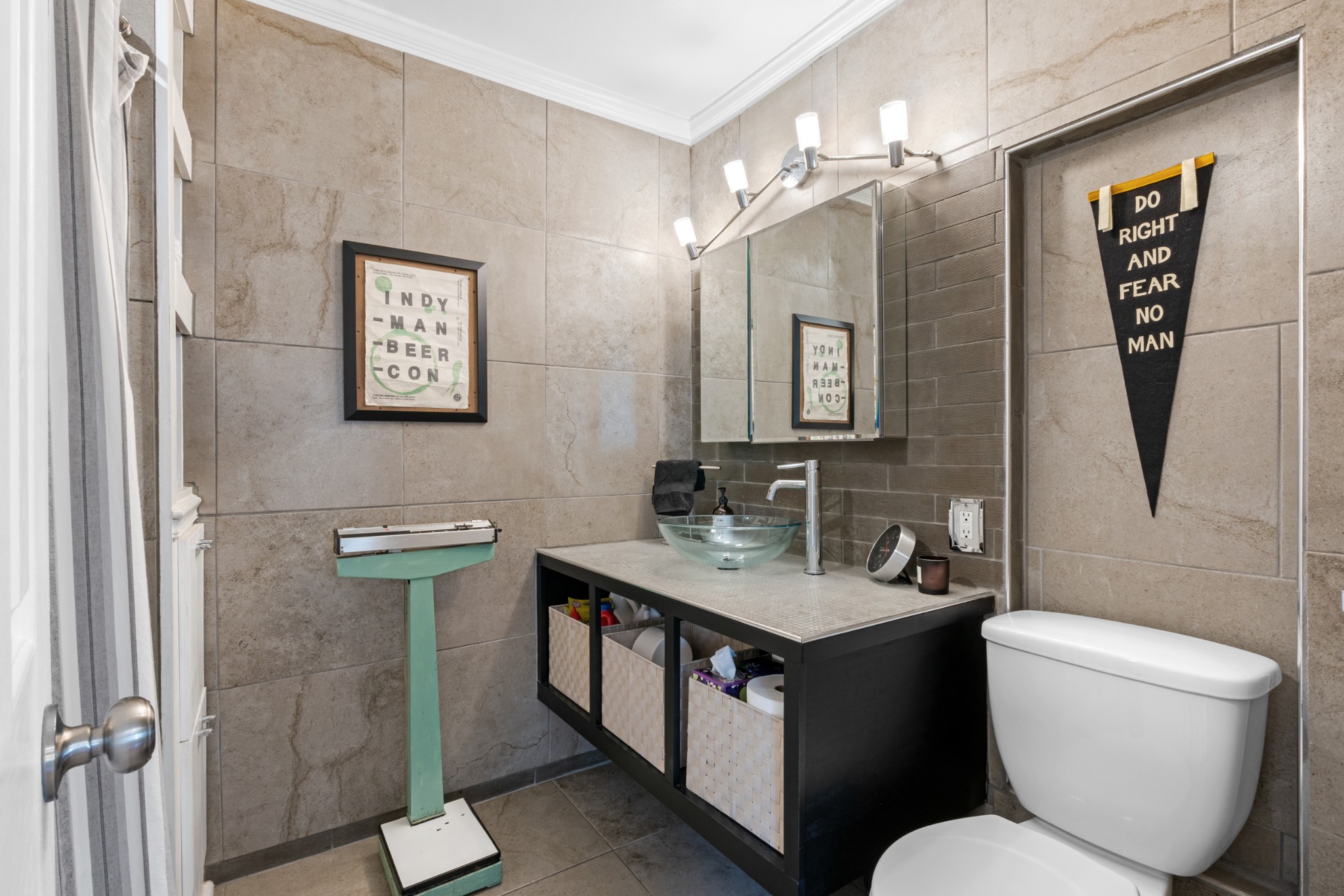 508 Village Ct