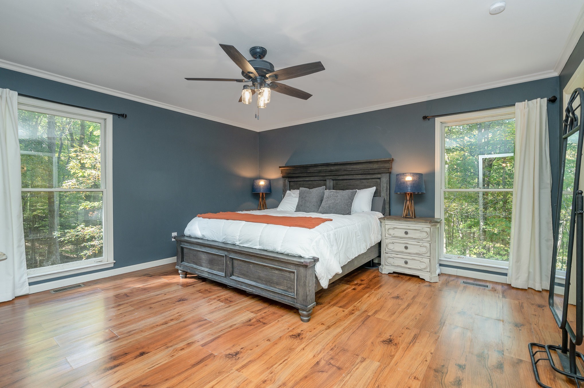 308 Pond Dr