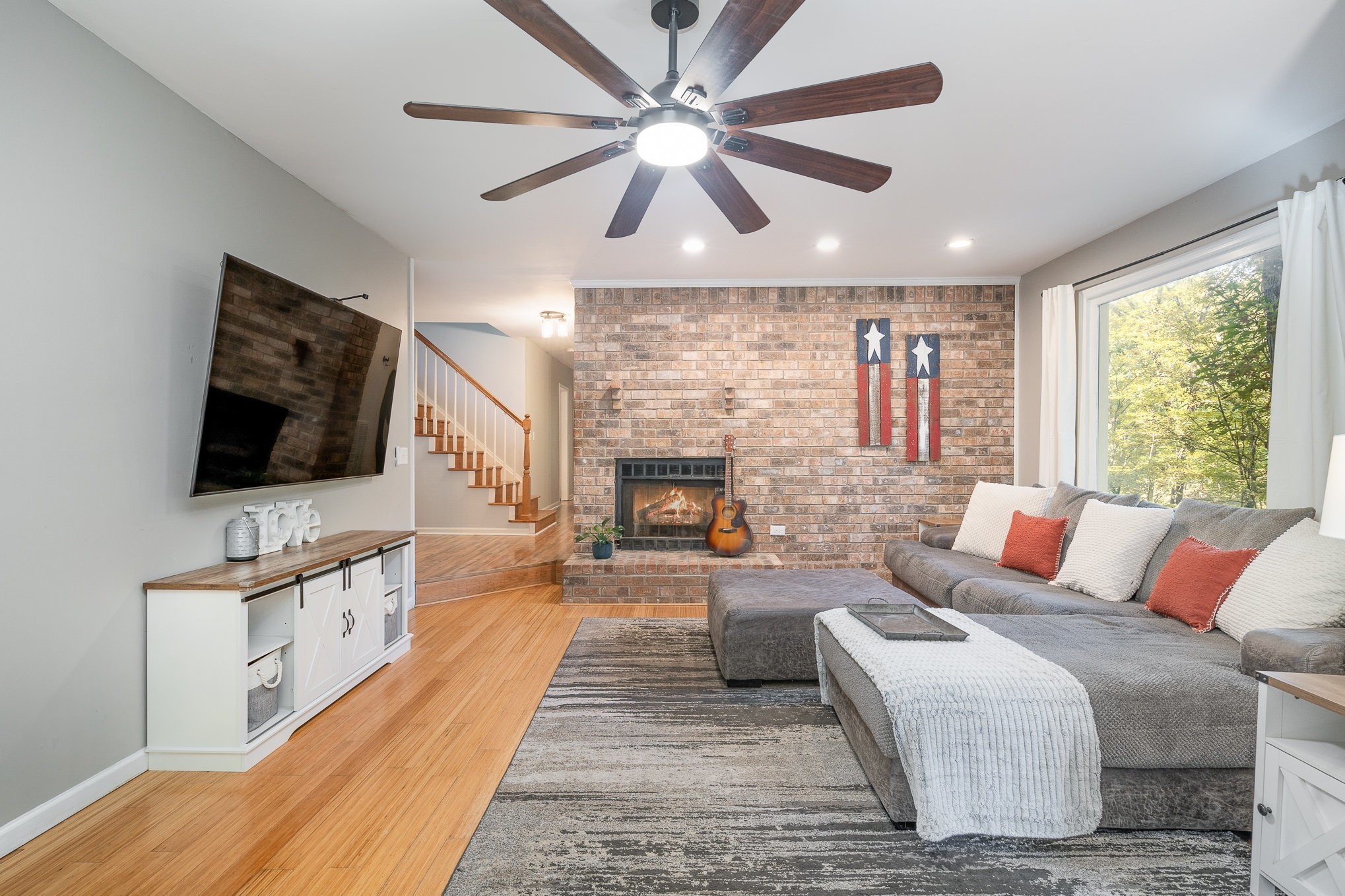 308 Pond Dr