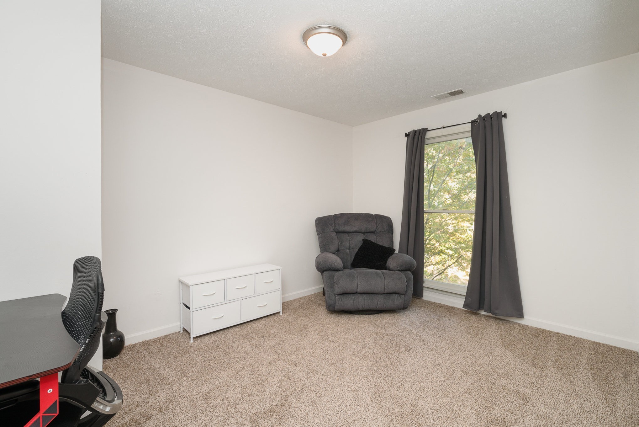 308 Pond Dr