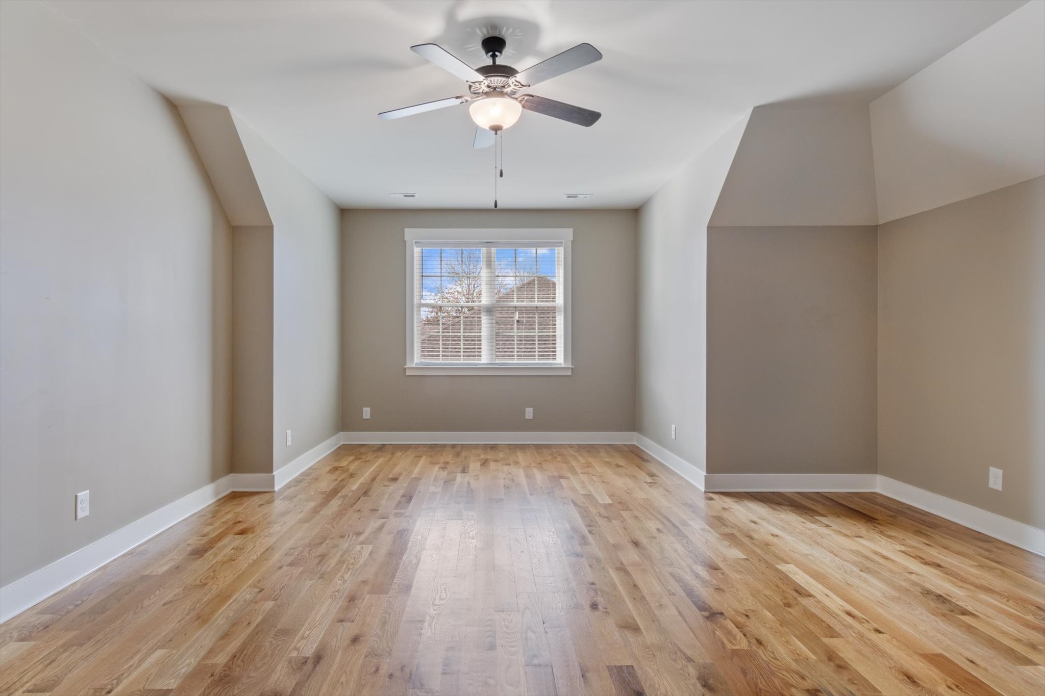 144 Bluegrass Rd