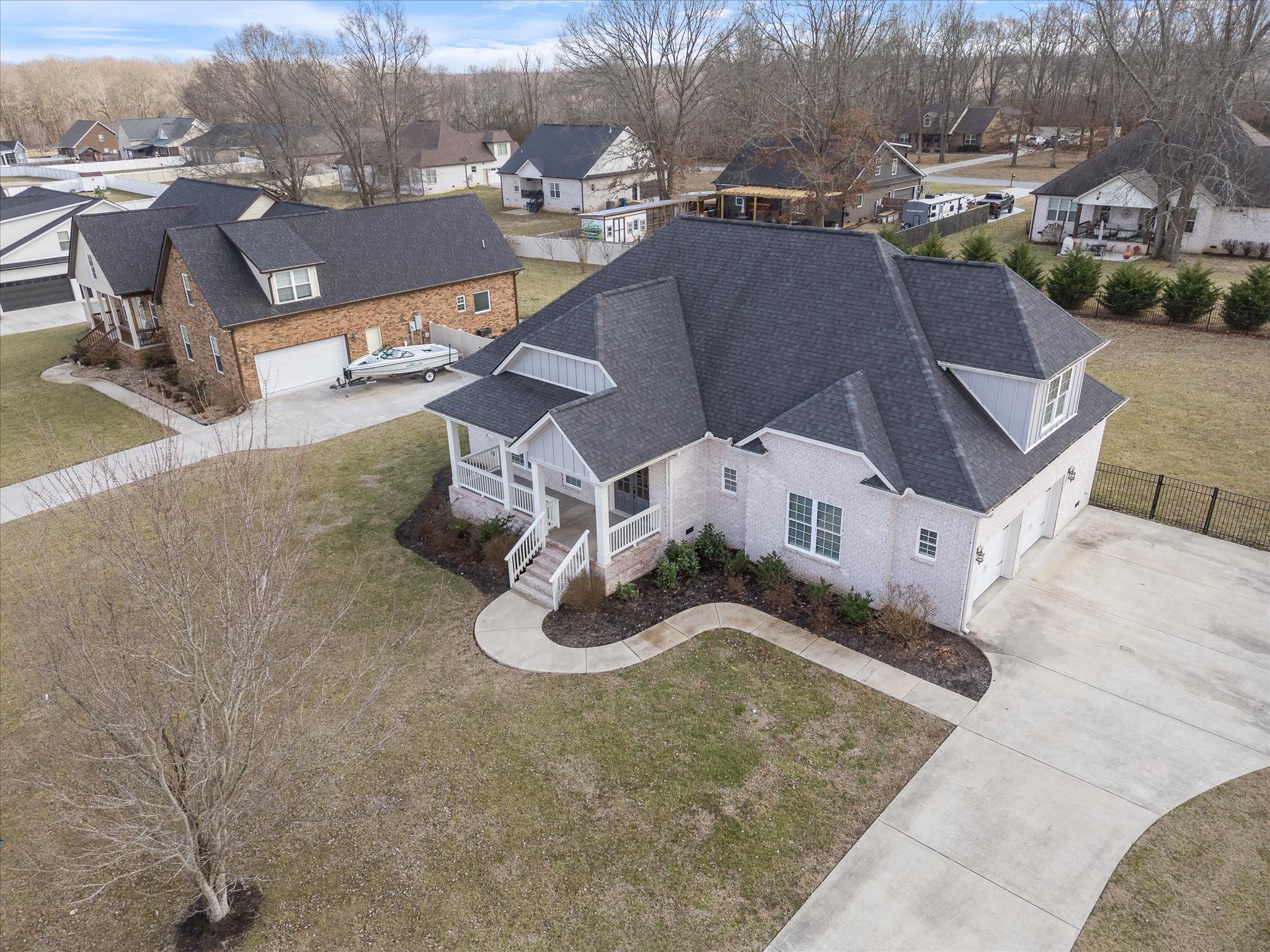 144 Bluegrass Rd