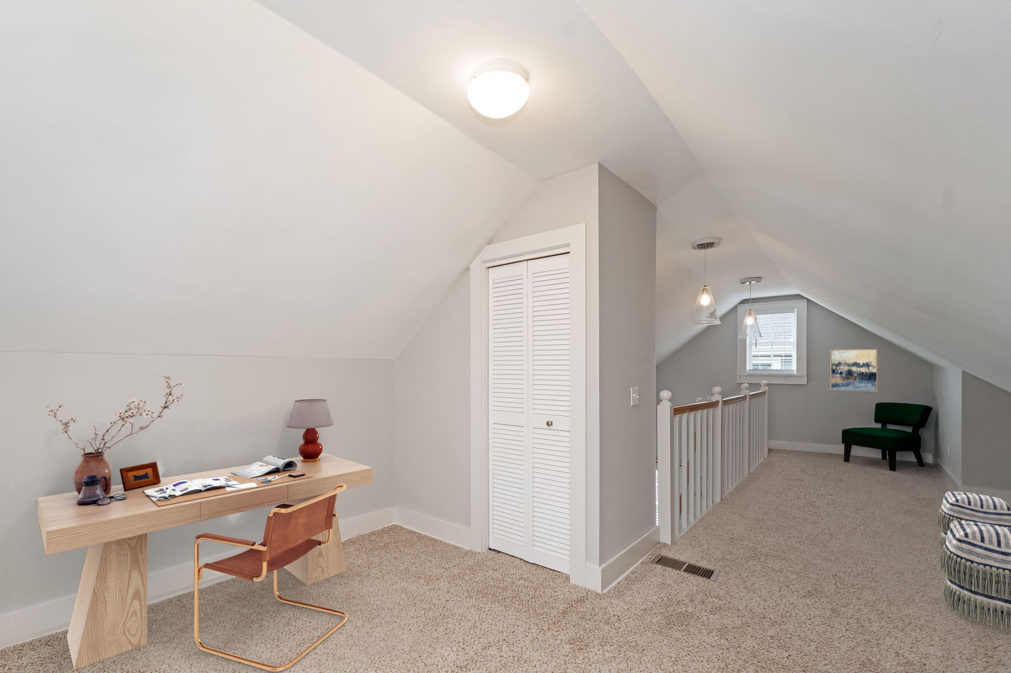 895 Douglas Ave