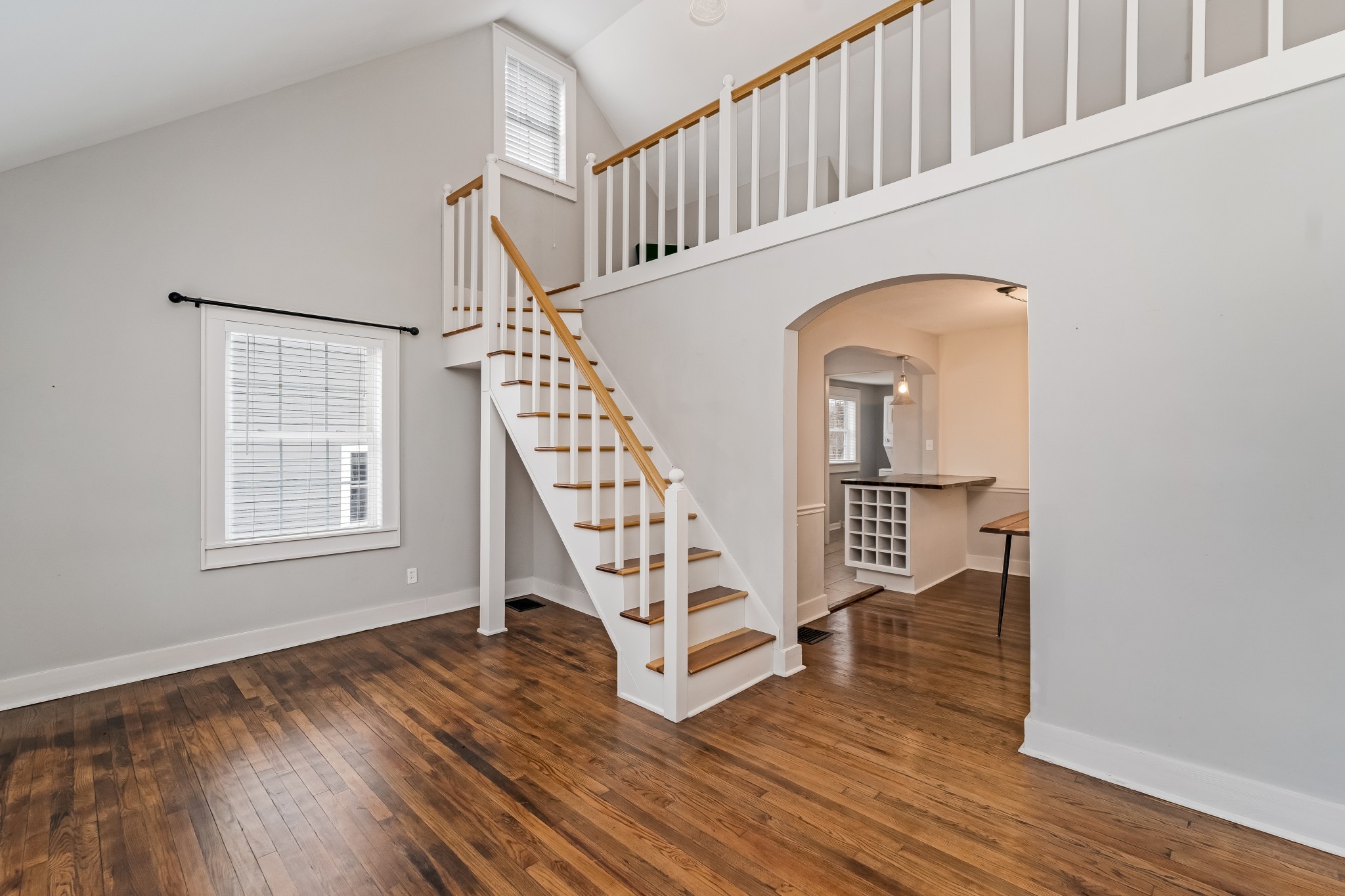 895 Douglas Ave