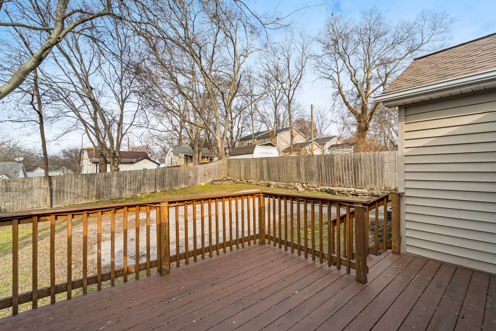 895 Douglas Ave