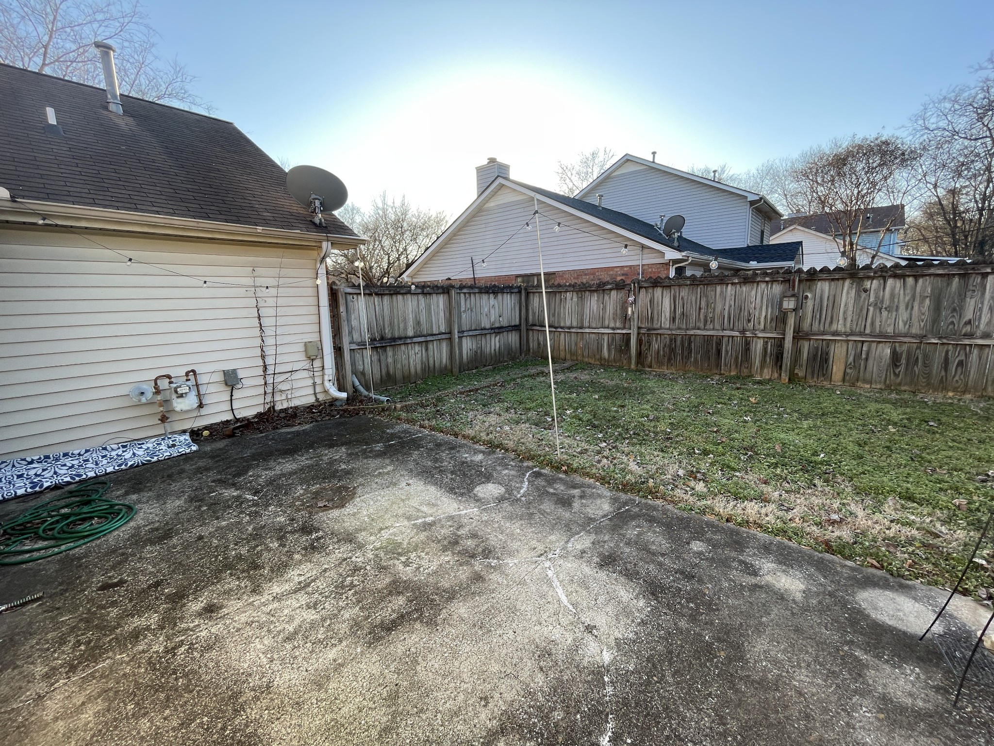 1303 Hodge Dr