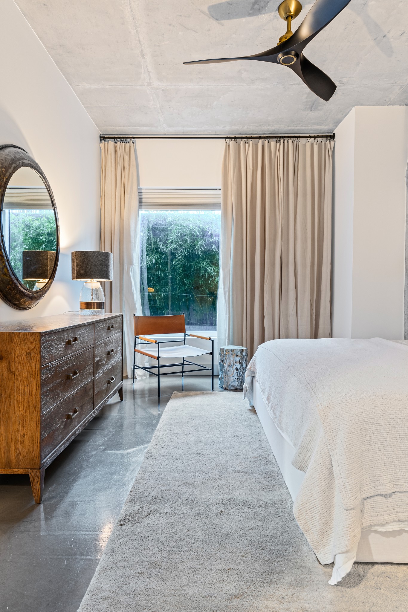 600 12th Ave, S Unit: 205