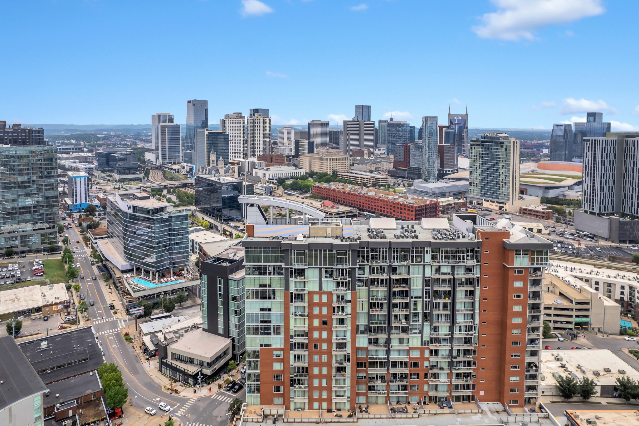 600 12th Ave, S Unit: 205