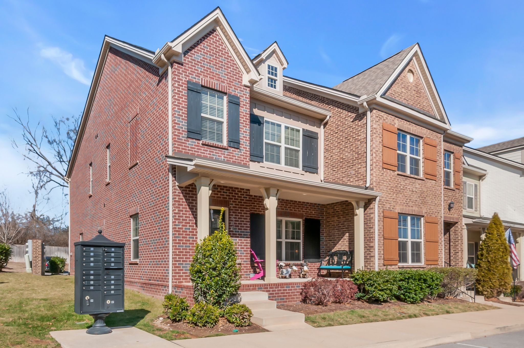 530 Vintage Green Ln